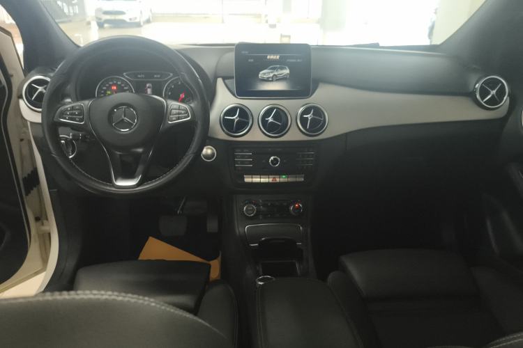 Used Mercedes-Benz B-Class 2017 B 200 Fashion Model
