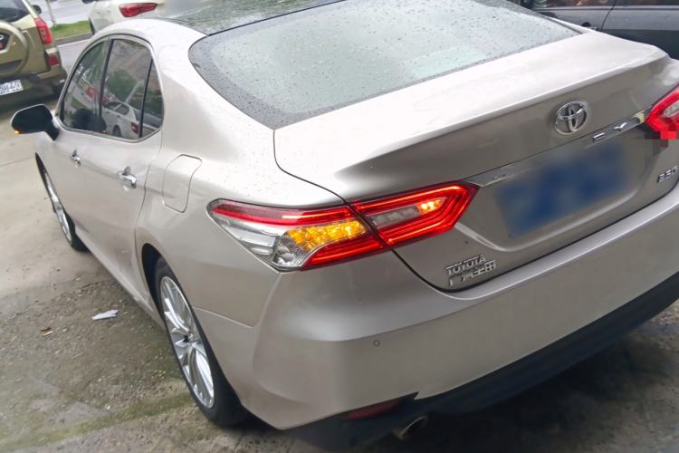 Used Toyota Camry 2018 2.5G Luxury Edition Rear Left 45 Deg
