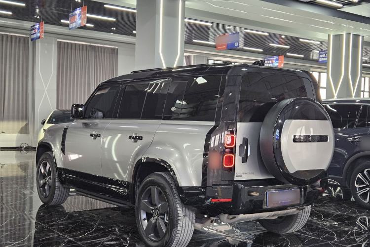 Used Land Rover Defender 2023 Facelift 110 3.0T P400 X-DYNAMIC HSE Exterior 5