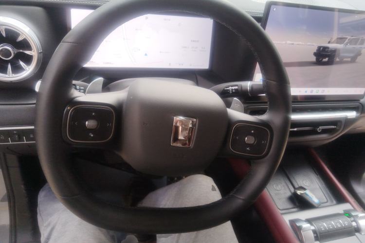Used Tank 300 2025 2.4T Diesel Version Steering Wheel