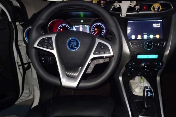 Used BYD Yuan New Energy 2019 EV360 Smart Connect Leading Model