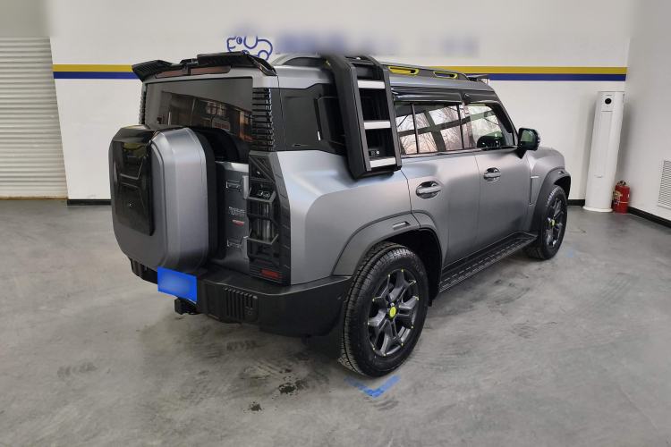 Used JETOUR Traveler 2023 2.0T All-Wheel Drive CrossPRO+