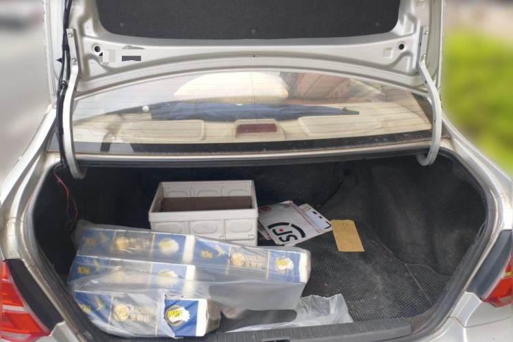 Used Toyota Corolla EX 2013 1.6L Automatic Luxury Edition Trunk