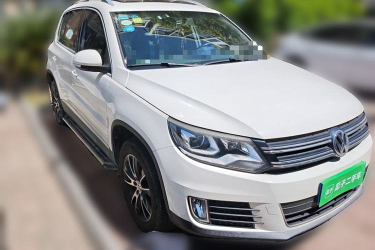 Used Volkswagen Tiguan 2013 1.8TSI Automatic Two-Wheel Drive Luxury Model Front Right 45 Deg