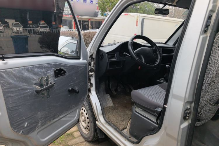 Used Wuling Zhiguang 2020 1.2L Practical Model China VI LSI
