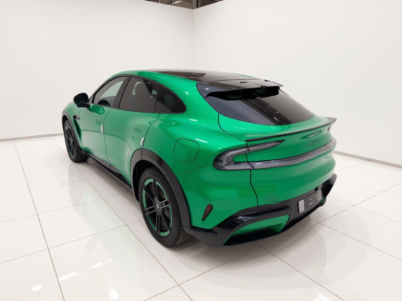 Xiaomi Auto YU7 2025 Ultra-Long Range Rear-Wheel Drive Version — снимка 4