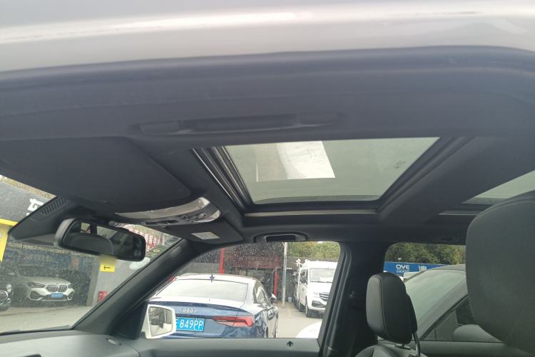 Used Mercedes-Benz GLK-Class 2015 GLK 260 4MATIC Fashion Edition Ultimate Version
