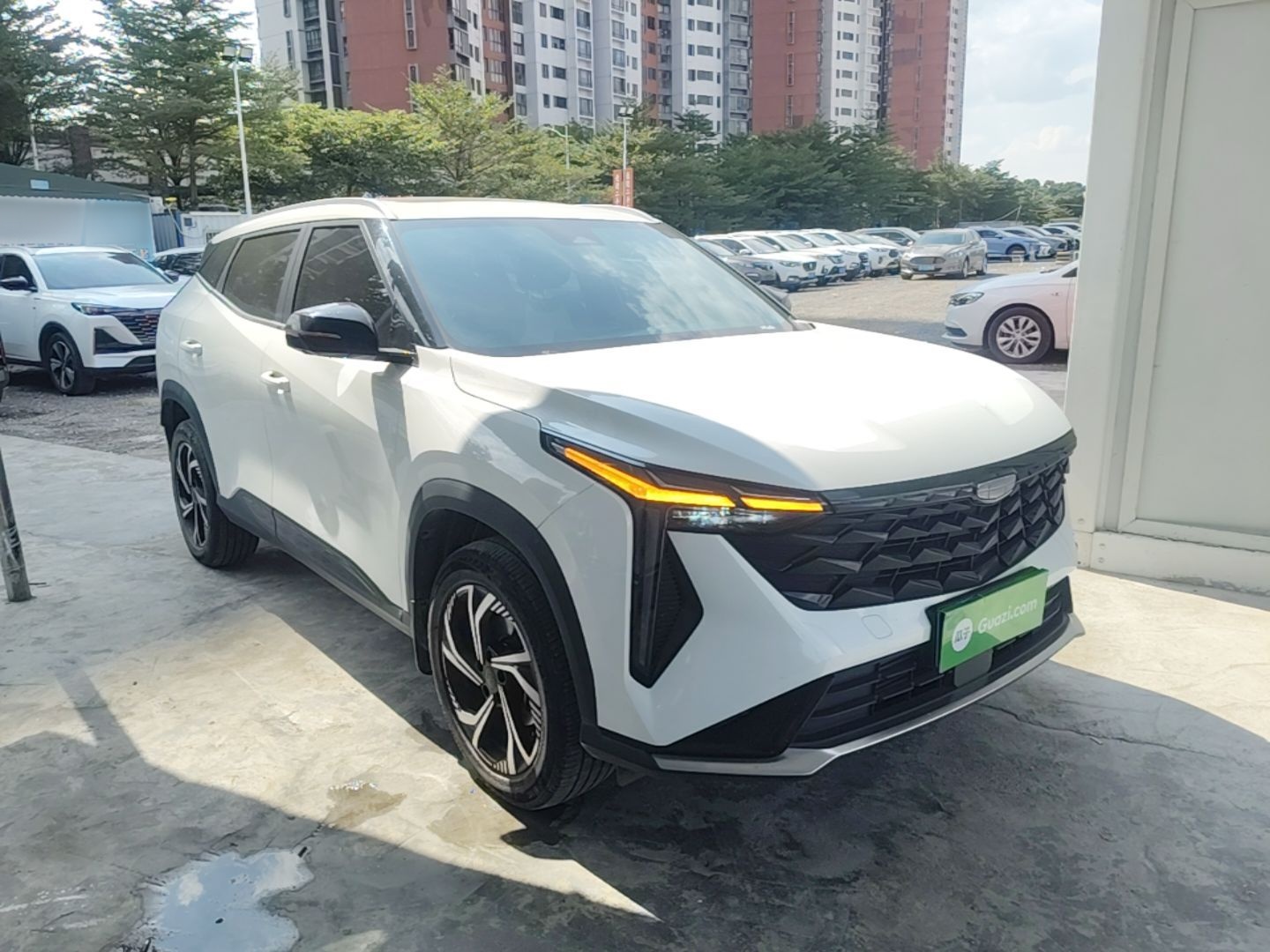 Geely Auto Emgrand X7 Sport 2024 1.5TD Smart Connect+ — снимка 3