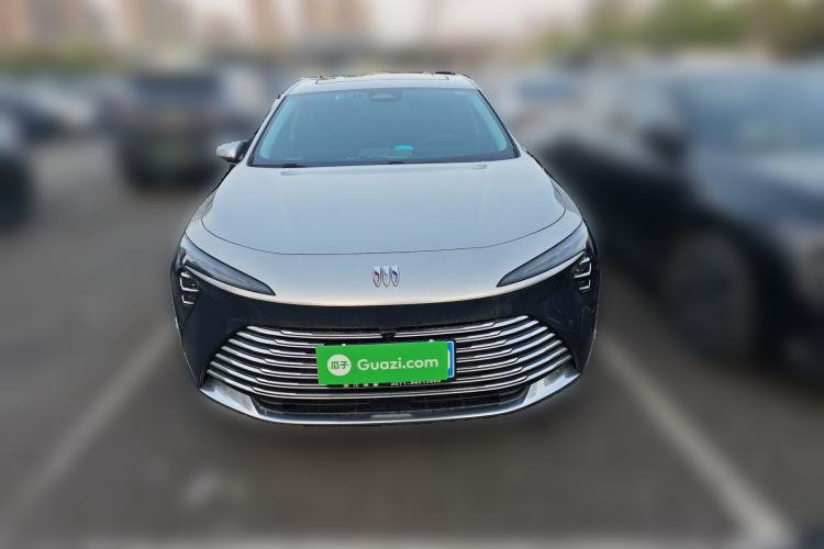 Used Buick LaCrosse 2025 28T Platinum Edition