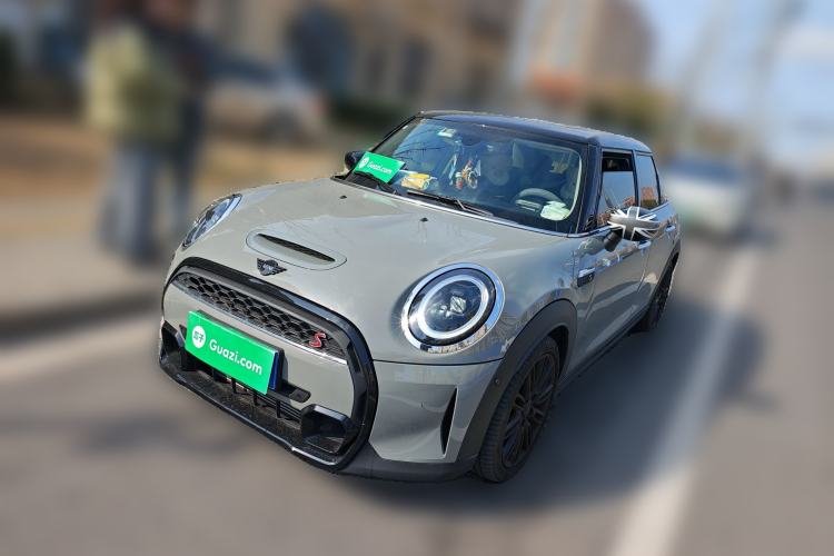 Used MINI 2022 Updated 2.0T COOPER S Classic Edition Five-Door Version