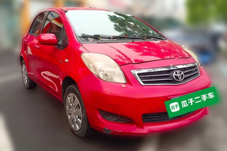 Used Toyota Yaris 2011 1.6E Automatic Charm Edition Front Right 45 Deg