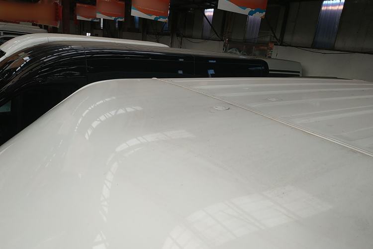 Used JMC Fushun 2023 2.0T Automatic Short-Wheelbase Mid-Top Commercial Multi-Purpose 6-Seater Passenger Vehicle
