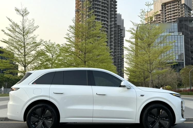 Used Li Auto L6 2024 Pro Model Exterior 7