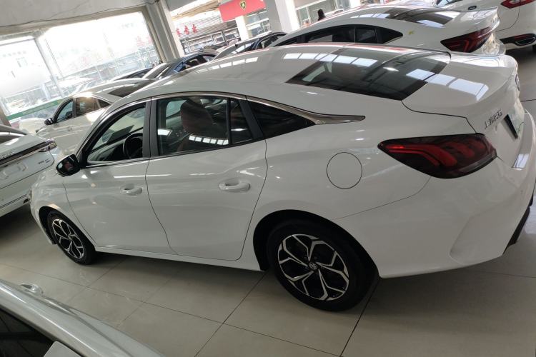 Used MG 5 2022 180 DVVT CVT Youth Flagship Edition
