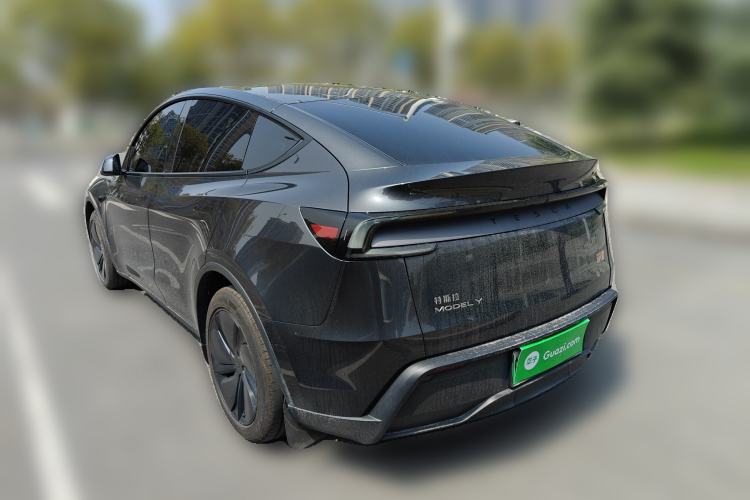 Used Tesla Model Y 2025 Rear-Wheel Drive First Edition