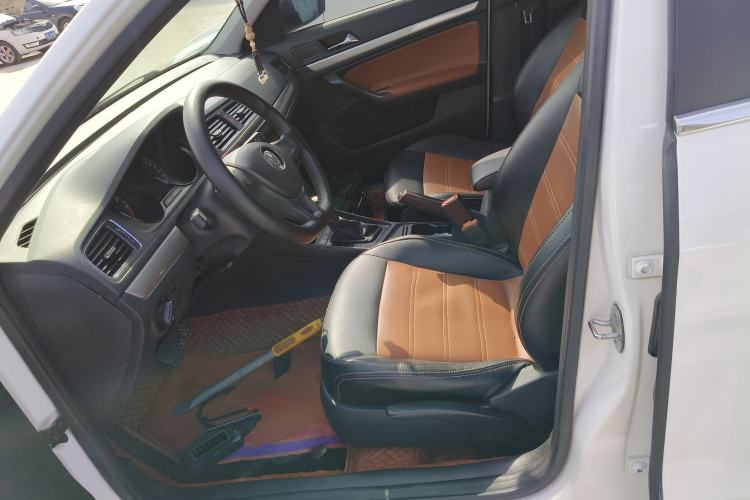 Used Volkswagen Lavida 2018 Classic 1.5L Automatic Fashion Edition China VI Standard Left Front Seat