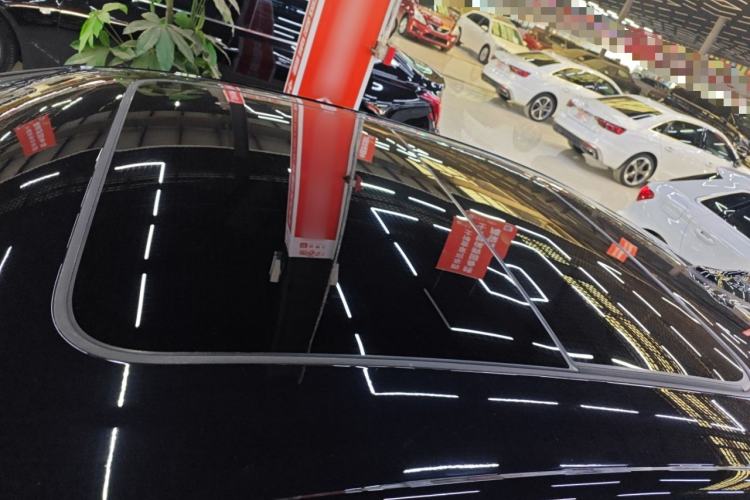 Used Volkswagen Passat 2025 Pro 380TSI Dragon Glory Edition
