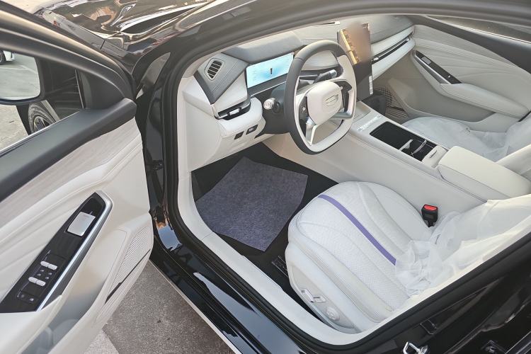 Used Geely Auto Preface 2024 Zhiqing 1.5TD Tiangong Edition
