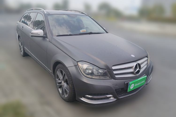 Used Mercedes-Benz C-Class 2011 C 200 Fashion Travel Edition