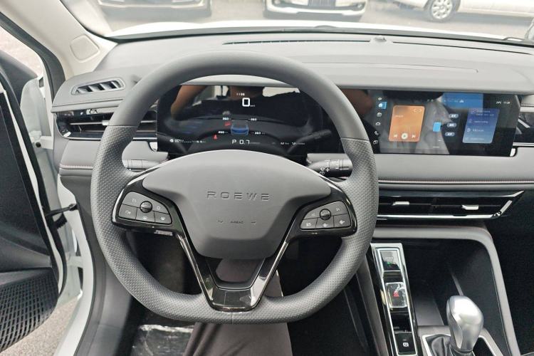 Used Roewe i5 2024 1.5L CVT Luxury Edition
