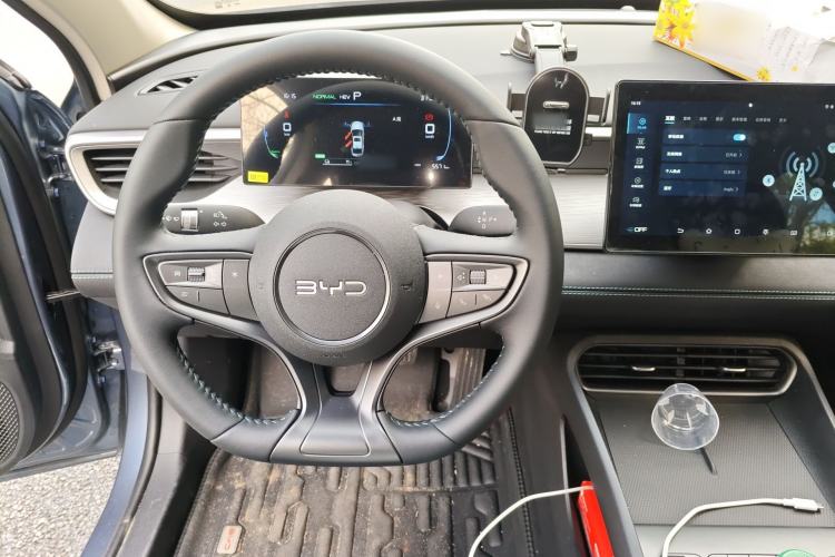 Used BYD Seal 05 DM-i 2026 Model DM-i 210KM Prestigious Version Steering Wheel