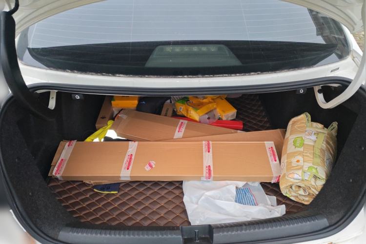 Used Volkswagen Sagitar 2015 1.6L Automatic Comfort Model Trunk