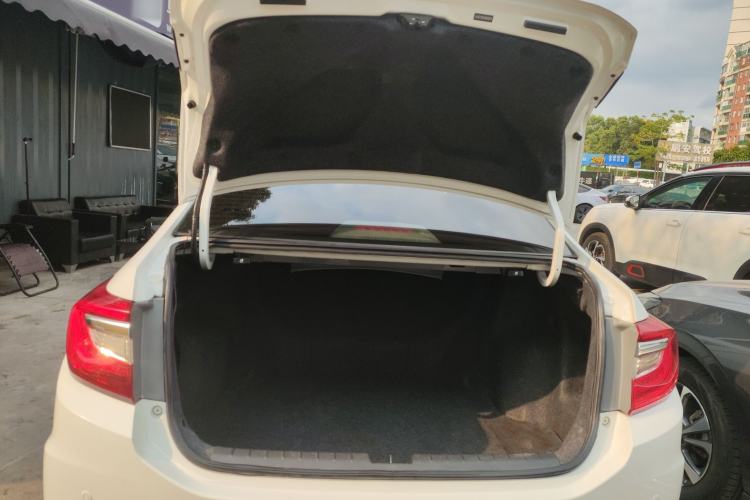 Used Honda Crider 2016 1.8L CVT Luxury Edition Trunk