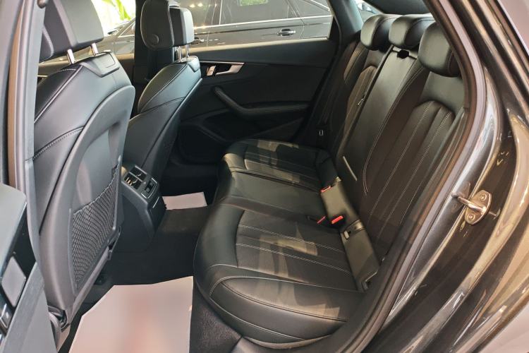 Used Audi A4L 2024 40 TFSI Luxury Dynamic Edition Left Rear Seat