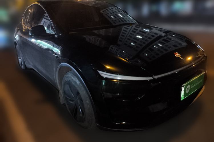 Used Tesla Model Y 2025 Rear-Wheel-Drive Version