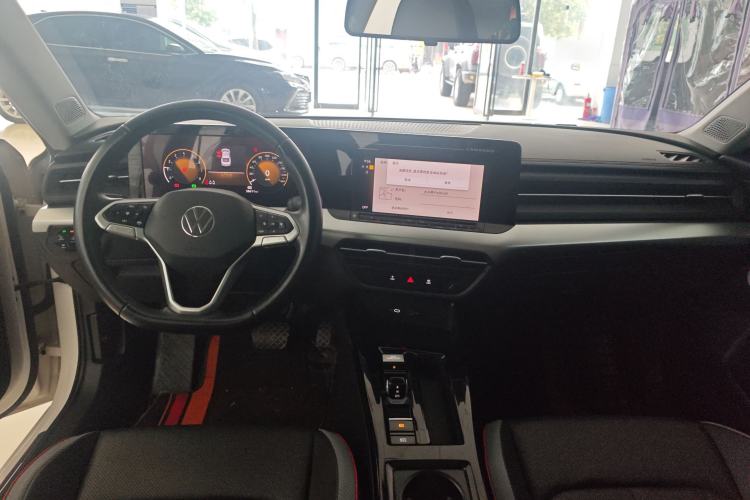 Used Volkswagen Lamando 2022 Lingdu L 280TSI DSG Spicy Edition Center Console