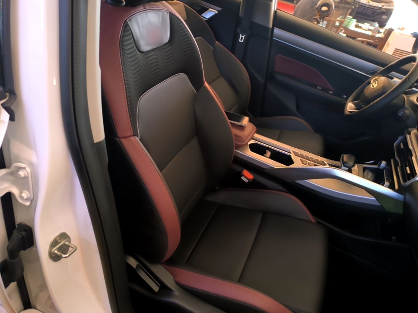 Geely Auto Coolray 2021 1.4T DCT Platinum Edition — снимка 19