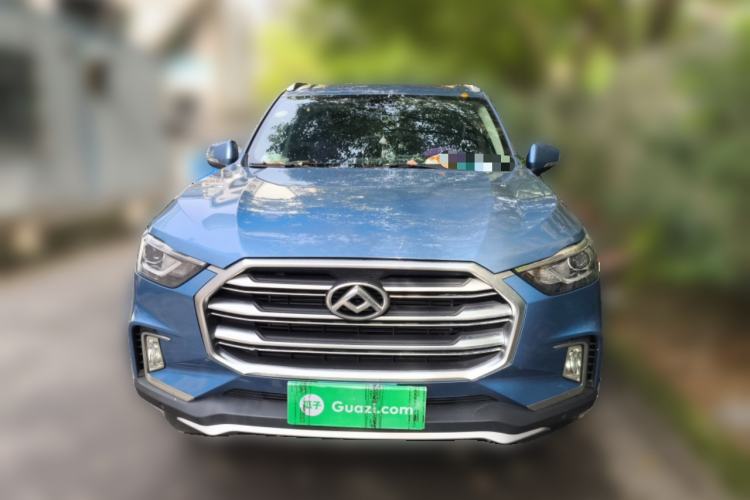 Used SAIC MAXUS D90  Front