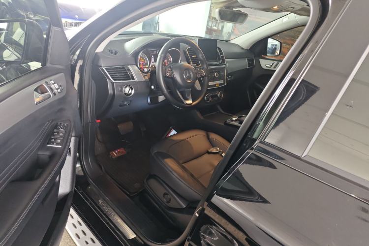 Used Mercedes-Benz GLE Coupe 2018 GLE 320 4MATIC Coupe SUV
