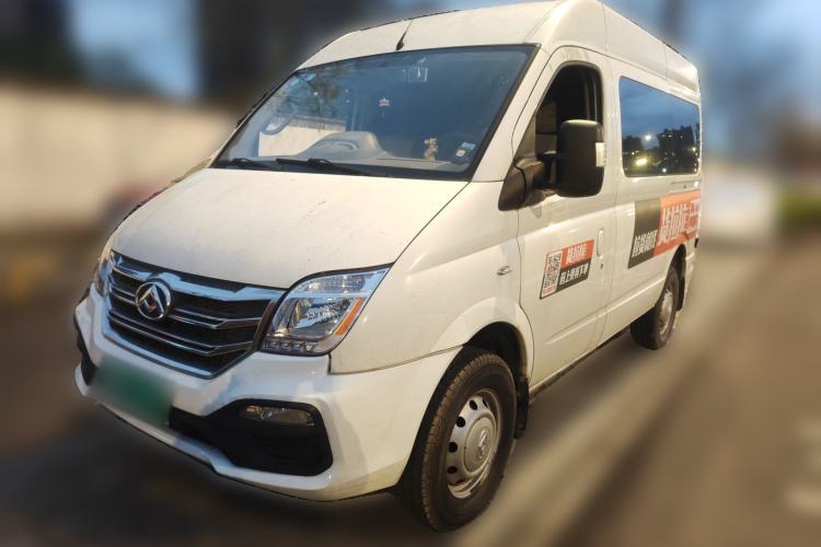 Used SAIC MAXUS Xintu V80 2018 2.5T AMT Aoyuntong Short Wheelbase Mid-Roof 5-6 Seater