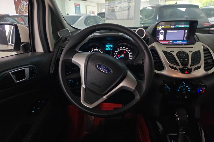 Used Ford EcoSport 2013 1.5L Automatic Fashion Model Steering Wheel