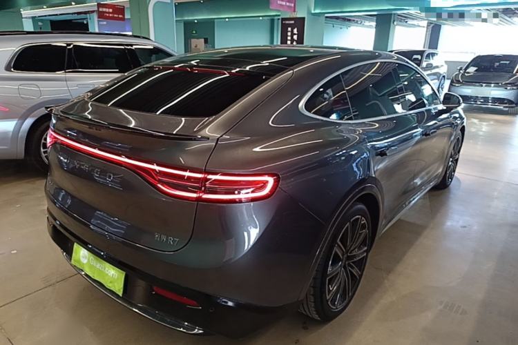 Used Hima Luxeed R7 2024 All-Electric 667 km Max
