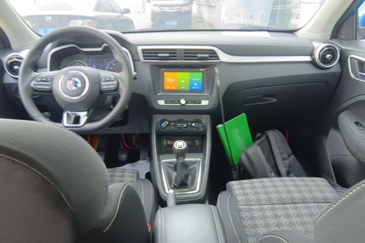 Used MG ZS 2019 1.5L Manual Global Comfort Edition China VI Standard Center Console