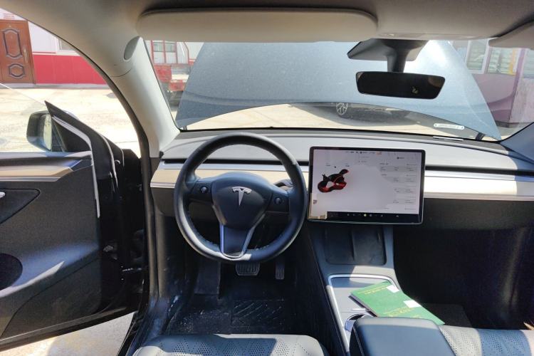 Used Tesla Model Y 2021 Standard Range Rear-Wheel Drive Version