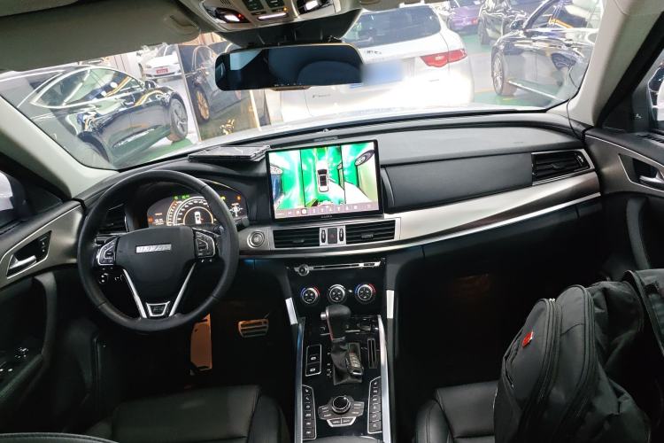 Used Haval H7 2017 Blue Label H7L 2.0T Automatic Prestige Model
