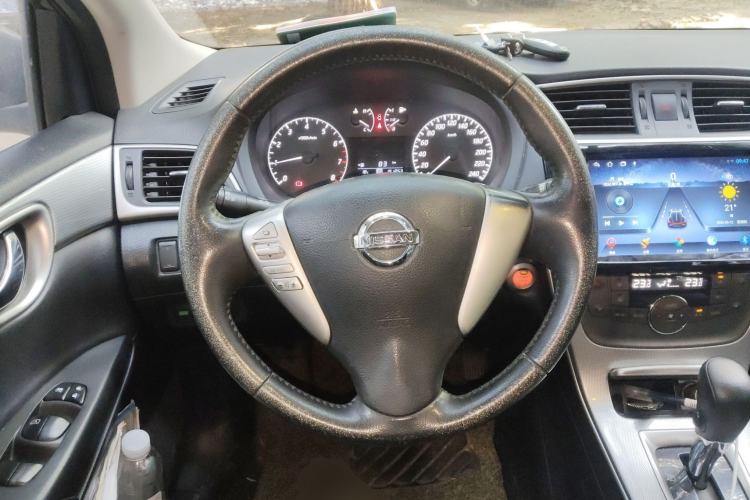 Used Nissan Sylphy 2014 1.6XV CVT Deluxe Edition Steering Wheel