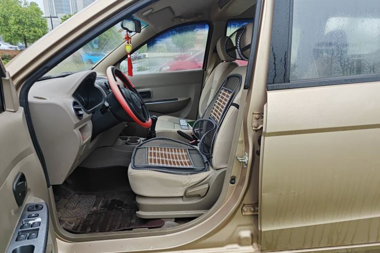 Used Wuling Hongguang 2010 1.2L Comfort Edition China IV Left Front Seat