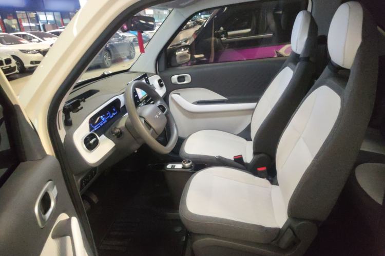 Used Geely Galaxy Panda 2025 210 km – Yuanqi Bear Left Front Seat