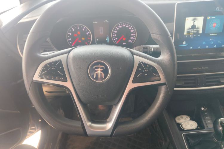 Used BYD Song MAX 2019 1.5T Manual Smart Connect Ruiyi Sunroof Model 6 Seats China VI Standard