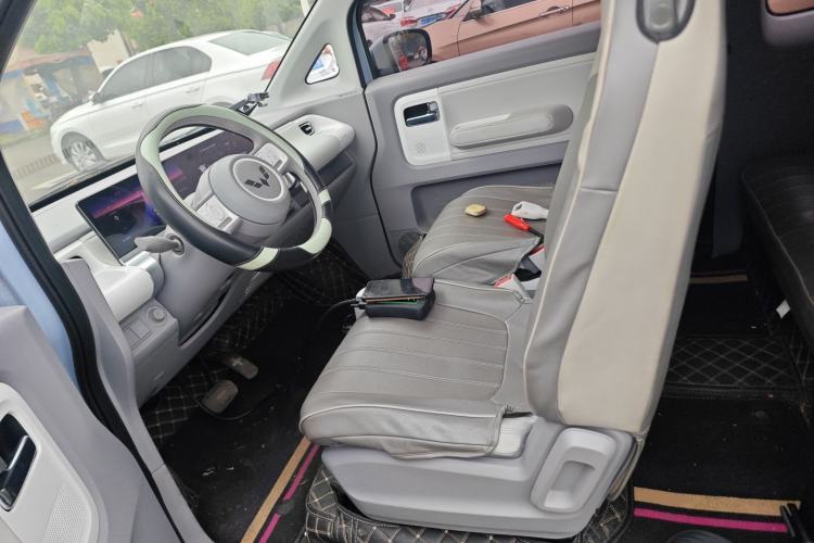 Used Wuling Air ev 2023 - Four Seats - Advanced Edition
