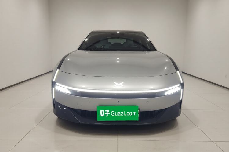 Used XPeng P7 2025 Model—750 All-Wheel-Drive High-Performance Ultra