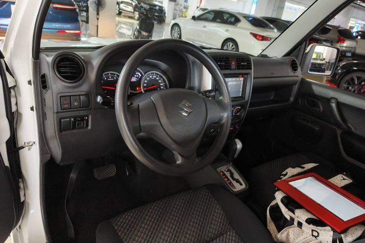 Used Suzuki Jimny 2015 1.3L AT JLX Navigation Edition