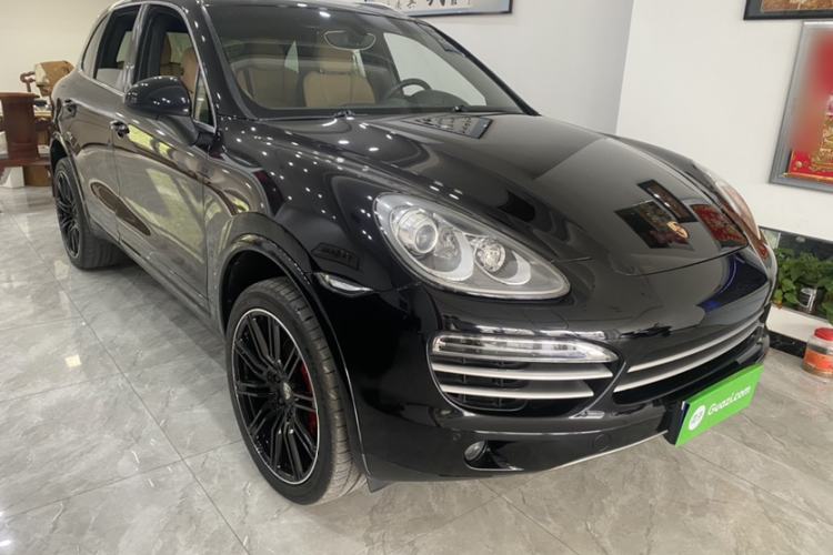 Used Porsche Cayenne 2014 Cayenne Platinum Edition 3.0T
