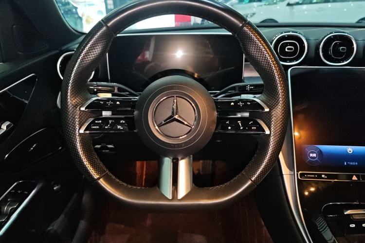 Used Mercedes-Benz C-Class 2023 C 200 L Sport Edition Interior 6