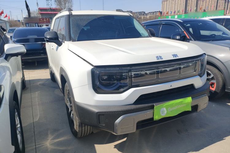 Used BAIC Off-Road BJ30 2024 1.5T Light Wilderness Pro Edition Front Right 45 Deg