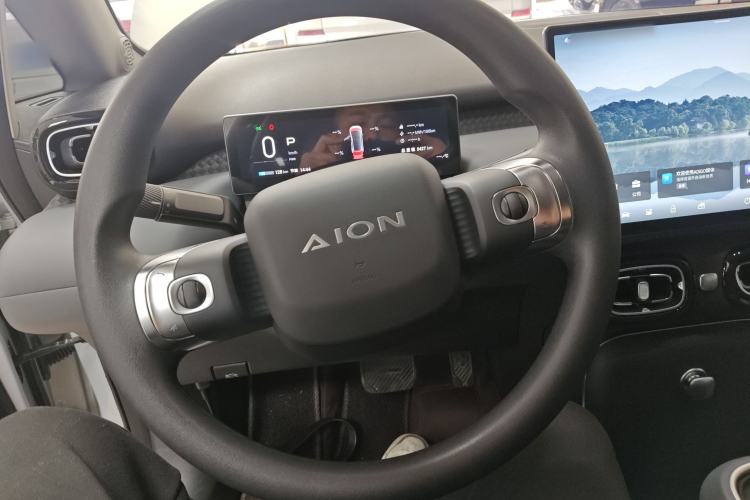 Used AION UT 2025 330 Starlight Edition